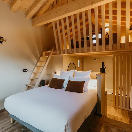 Restaurant La Ferme De Cupelin 4*
