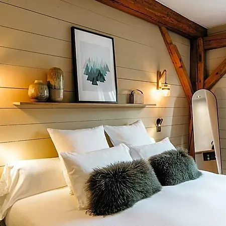 Restaurant La Ferme De Cupelin Hotel