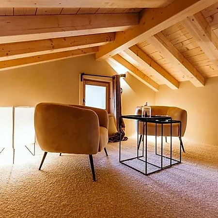 Restaurant La Ferme De Cupelin Hotel 4*